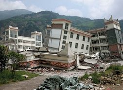 china-earthquake-e4298214h427121-thumb